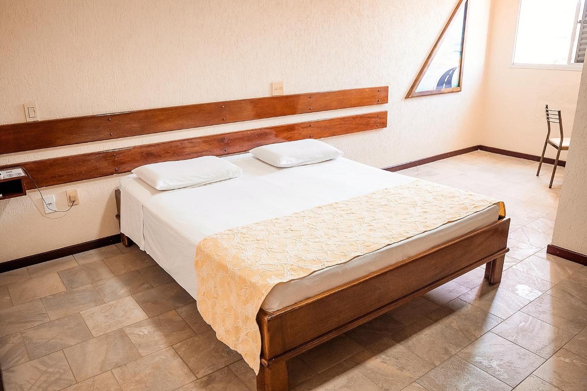 Sakr Hotel Penápolis Exteriér fotografie